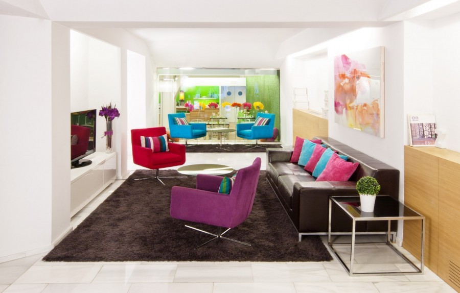 Suite de 30 m2 situada en pleno corazón de Madrid junto a la Plaza de España