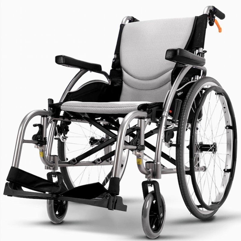Karma Ergo  3 | Manual wheelchair | Accessible Madrid