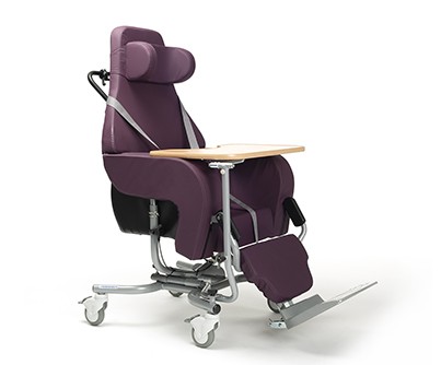 Altitude tilting chair with wheels