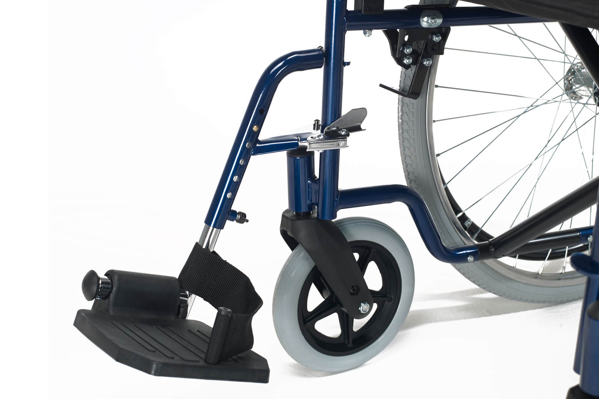 Breezy 90 silla de ruedas manual autopropulsada de acero
