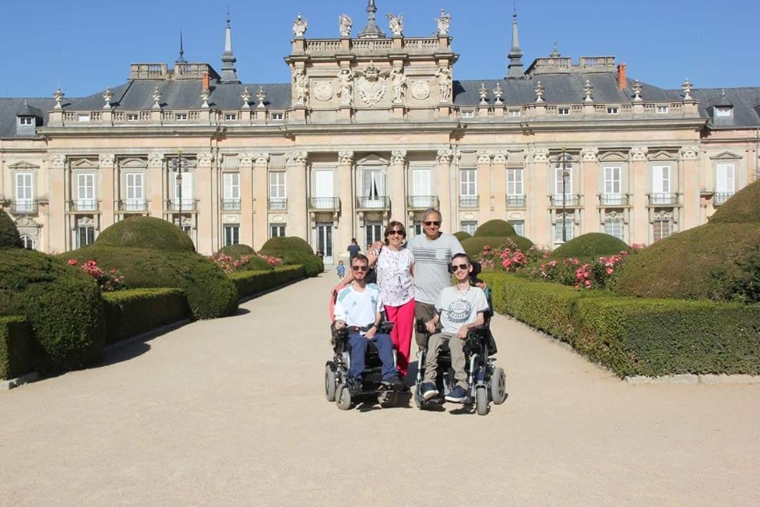 Private accessible tour in La Granja and Segovia